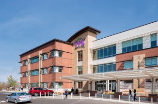 Pueblo Community Health Center Exterior 2