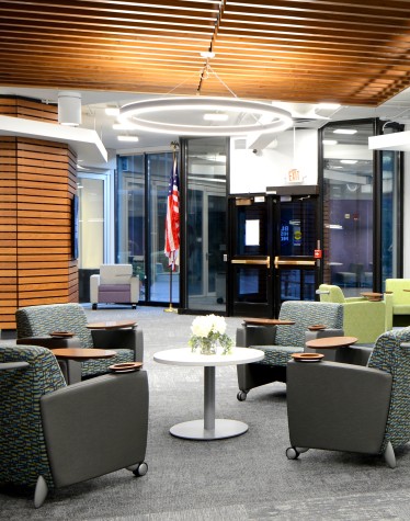 SIU Springfield - Lobby