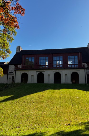 Black Hawk Lodge exterior photograph