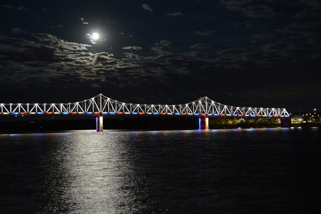 New Lights Highlight Iconic Bridge Superstructure slide