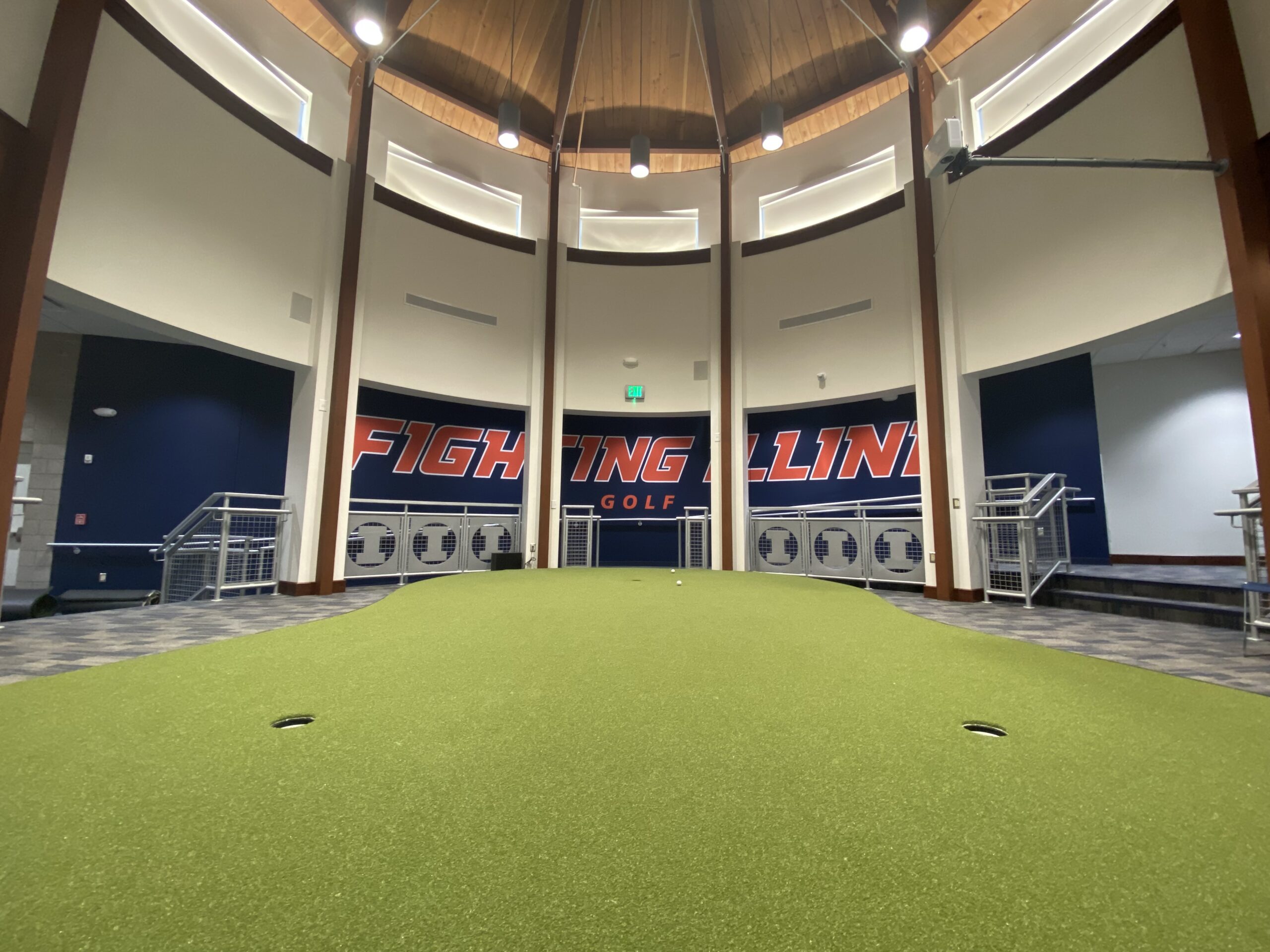 University of Illinois at Urbana-Champaign Demirjian Indoor Golf Facility