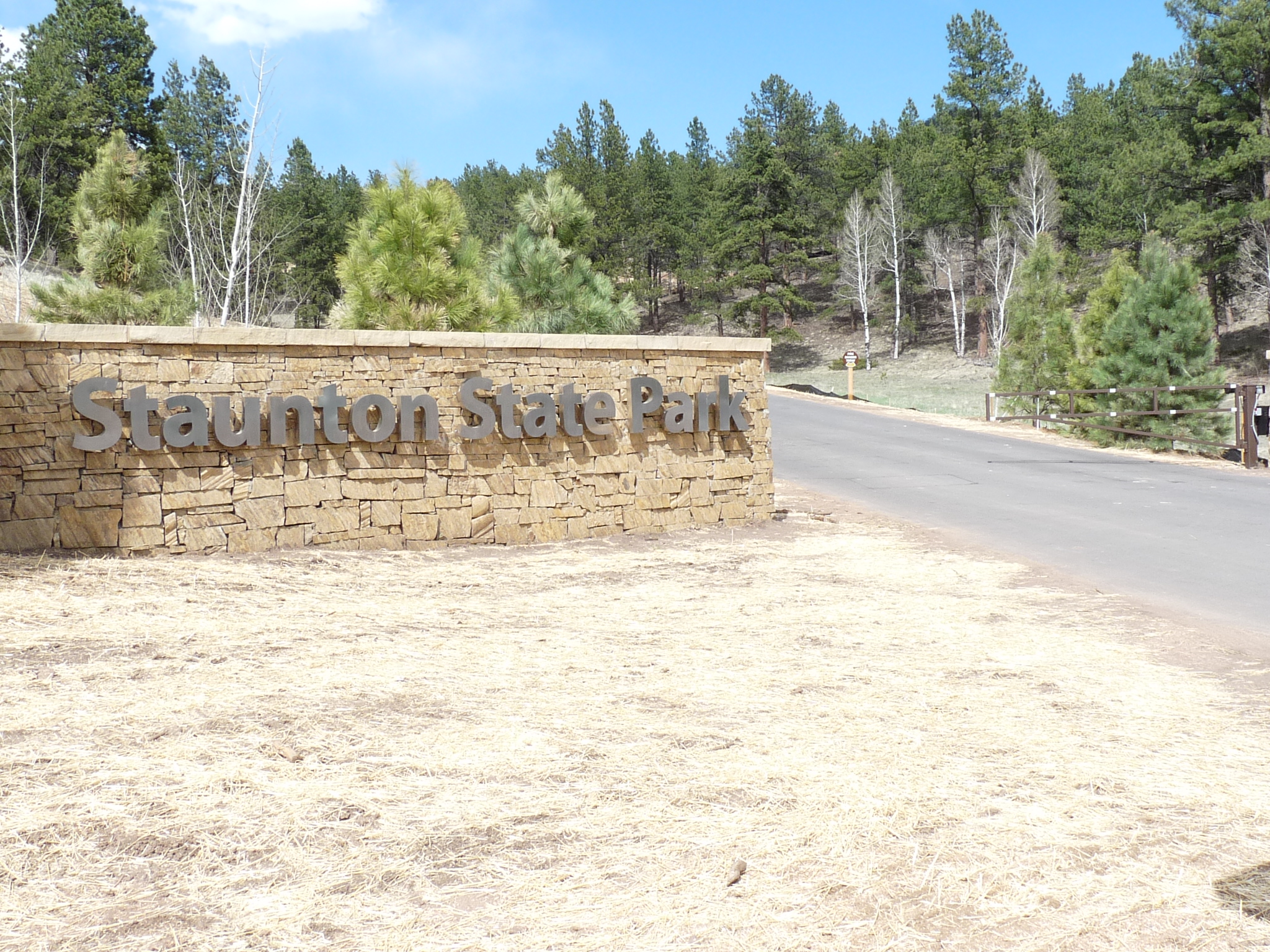Colorado Division of Parks and Wildlife Staunton Park