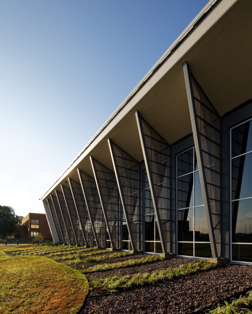 Southwestern Illinois College Manufacturing Training Academy slide