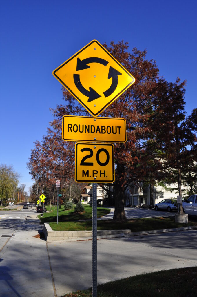 First Roundabout Intersection in Peoria slide