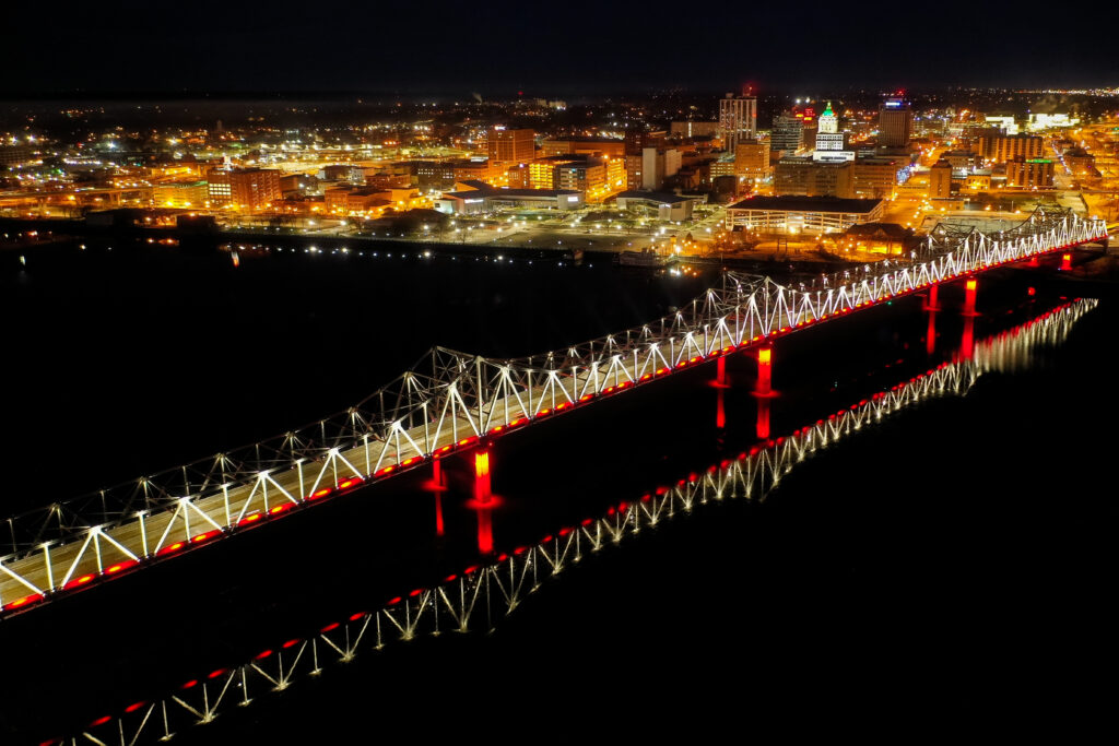 New Lights Highlight Iconic Bridge Superstructure slide